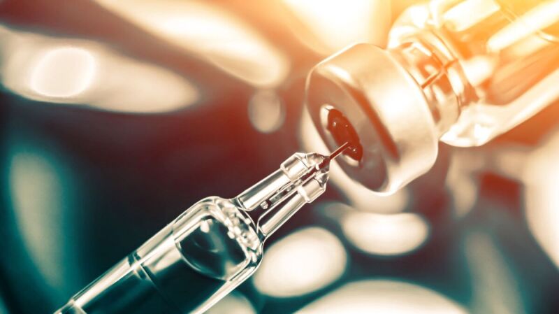 shutterstock_118389052611